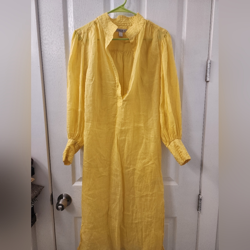 Women's‎ dress Banana Republic, size Médium, yellow